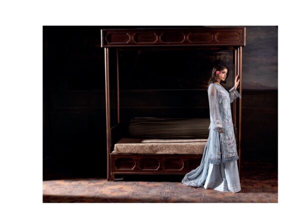AURA BY ZEBTAN LUXURY COLLECTION - Image 3